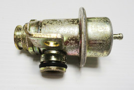 92-96 LT1 LT4 Corvette Fuel Rail Pressure Regulator GM - $77.12