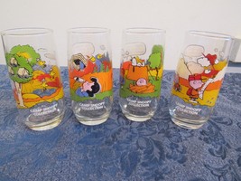 Set Of 4 Vintage McDonald&#39;s Camp Snoopy Glasses  1965 1968 1971  - £19.42 GBP