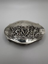 Antique 1600s Augsburg German / Hanau 800 Silver Cherub Repousse Jewelry... - $7,809.18 MXN