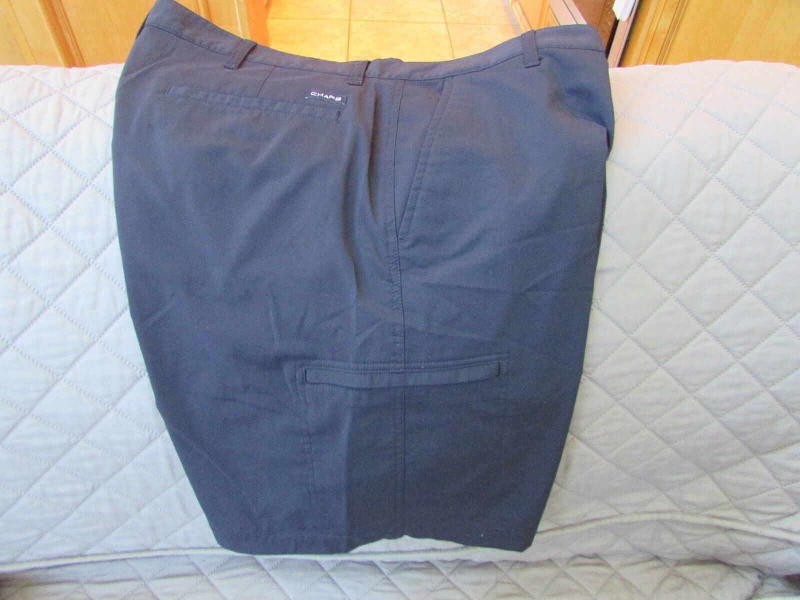 Chaps Golf Men&#39;s Navy Blue Shorts Size 40 Flat Waistband &amp; Pockets Cargo - $9.85