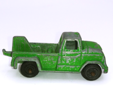 Tootsietoy Midget GMC Wrecker Tow Truck Original Green Paint Wear (D7) - $12.34
