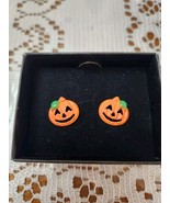 Small Pumpkin Fall Halloween Jack O&#39;Lantern Post Pierced Earrings Orange... - $20.69 CAD