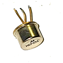 HEP251 x NTE102A Medium Power Amplifier Transistor Motorola ECG102A - $3.60