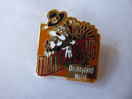 Disney Trading Pins 4441 Disneyland Hotel CM Thanksgiving 1992 - $13.99