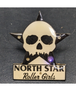 North Star Roller Girls Skull - Light Up Lapel Hat Pin - €15,18 EUR