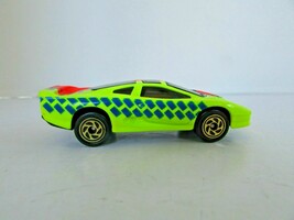 Matchbox Diecast Jaguar XJ220 Hot Colors CAR1992 Thailand 1/64 H2 - £2.83 GBP