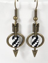 Black White ARROW Earrings Peyote Beaded Drop Dangle Bronze Handmade USA - £6.22 GBP
