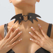 Black Polystyrene &amp; Silver-Plated Bat Wing Heart Choker Necklace - £11.24 GBP