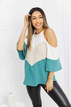 Hailey &amp; Co Full Size Color Block Cold-Shoulder Blouse - £24.33 GBP