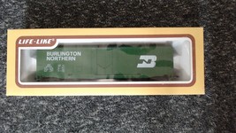 Life-Like #8437 HO Scale Green Burlington Northern Box Car BN 100024 - $379.80 MXN