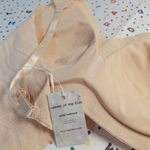 LEAVES OF THE EAST Ladies' Underwear-where comfort meets elegance image 8