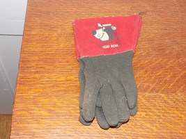 Vintage Yogi Bear Child’s Age 3-7 Cowboy Gloves - $24.75