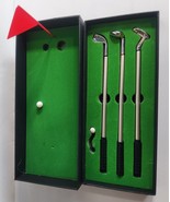 DESKTOP GOLF CLUB MINI-GOLF COURSE PEN GIFT SET IN BOX, 3 CLUBS, BALLS, ... - $11.60