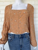 LOVE TREE Top Floral Cropped Long Sleeve Square Neck Size Large - $32.90