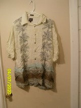 Neiman Marcus Shirt Floral Mint Green Short Sleeve Large 100% Rayon - $10.17