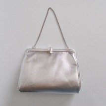 Vintage Silver Metallic Women Clutch Purse 60s Mod Style Chain Handle - £14.21 GBP