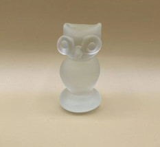 Frosted Glass Owl Derpy Big Round Eyes Art Glass 3 7/8” Tall - $15.83
