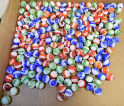 #18390m Vintage Group or Bulk Lot of 200 Marble King Marbles - £89.34 GBP