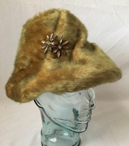 Vintage Montezuma Fur Hat Flower Brooch Green Gold Lisa Exclusive Union ... - $29.95