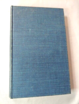 In The University Tradition Alfred Whitney Griswold 1957 SIGNED Yale President - £193.31 GBP