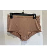 UGG 1143591 DESIRAY Cheeky Boy Short SAND Size LARGE NWT - $224.96 MXN