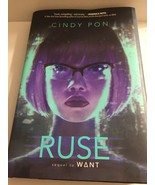 New Ruse by Cindy Pon Hardcover Book - €13,04 EUR