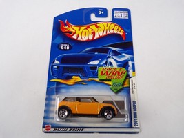 Van / Sports Car / Hot Wheels 2001 Mini Cooper #040 52921 #H11 - £10.21 GBP