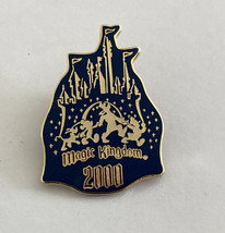 WDW Disney 2000 Magic Kingdom Castle Pin - £11.79 GBP