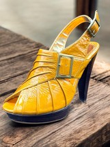 Vintage Luchiny Slingbacks with Buckle and Wood Heel Size 5 B Tan Leather - $46.52