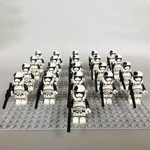 Rs wolfpack clone trooper commander fox clone trooper captain rex compatible legoe mini thumb200