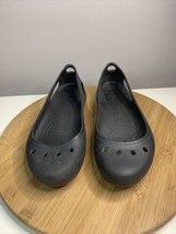 Crocs Kadee Women’s Size 8 Flat Ballet Slip On Comfort Shoes Sandals Black - £17.11 GBP