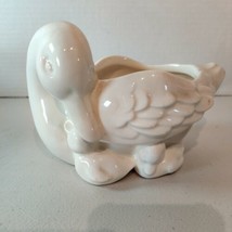 Vintage Weiss 1984 AVON Ceramic White Swan  Goose Duck With Babies Planter Retro - £12.29 GBP