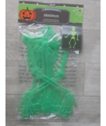 Glow-In-The-Dark 3 FT Fun Plastic Skeleton Posable Arms &amp; Legs Pkg New! - $8.86