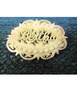Vintage Oval Pin with the Name &quot;Bertha&quot; - $54.82 CAD