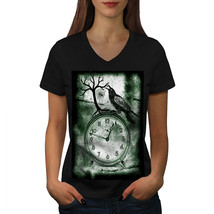 Vintage Old Crow Fashion Shirt Mystic Bird Women V-Neck T-shirt - £10.18 GBP