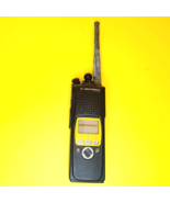 YELLOW MOTOROLA H18QDF9PW6AN XTS5000 UHF 380-470 MHz R1 PORTABLE TWO-WAY... - $145.00