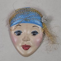 Vintage 1980s Gypsy Ceramic Woman Brooch Pin 2.25 Inch Blue Scarf Wrap - €6,13 EUR