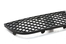 2006-2008 BMW 745i 745LI E65 E66 FRONT RIGHT BUMPER PLASTIC GRILL INSERT P8140 image 4