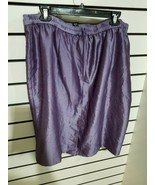 Womens sz 22 skirt - $228.47 MXN