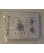 Herrschners #54-5312 Candle &amp; Poinsettia Stamped Embroidery Table Runner... - $17.36 CAD