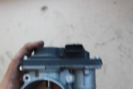 2008-2013 INFINITI G37 COUPE LEFT DRIVER SIDE THROTTLE BODY X2004 image 9