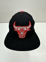 Adidas NBA Chicago Bulls Hat Black Embroidered Logo Aztec Flat Brim Adju... - £22.36 GBP