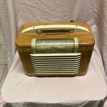 Vintage Stationized AM Wood Radio - £51.42 GBP