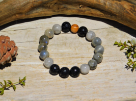 Labradorite Black Lava Rock Black Tourmalinated Quartz Natural Gemstone Bracelet - £20.73 GBP