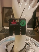 Paparazzi Earrings **Combine Shipping **Make Offers** - £0.79 GBP