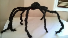 Halloween Large 32”+ Black Furry Spider Poseable &amp; Bendable Legs - £10.95 GBP