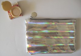 Ipsy August 2020 Silver Holographic Makeup Bag w/ IBY Superbloom Lush Eye Shadow - £6.25 GBP