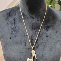 Women's Gold Tone Beaded High Heel Fashion Pendant Necklace - £18.31 GBP