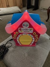 Singing Machine Portable Kids Candy House,Bluetooth Sing-Along Speaker.used - £12.47 GBP