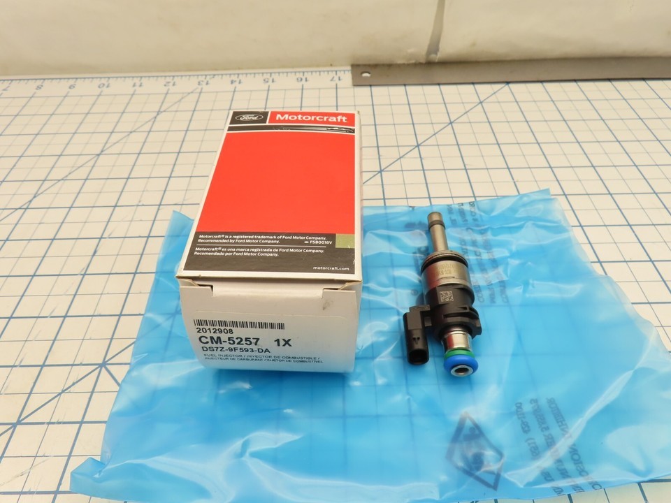 Ford DS7Z-9F593-DA Fuel Injector CM-5257 - $63.98